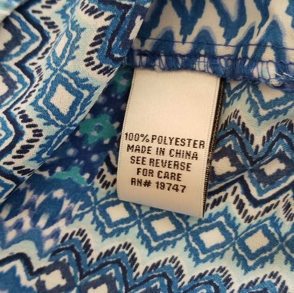 Counterparts Light Flowy Blue/White Peasant Top - Picture 7 of 7